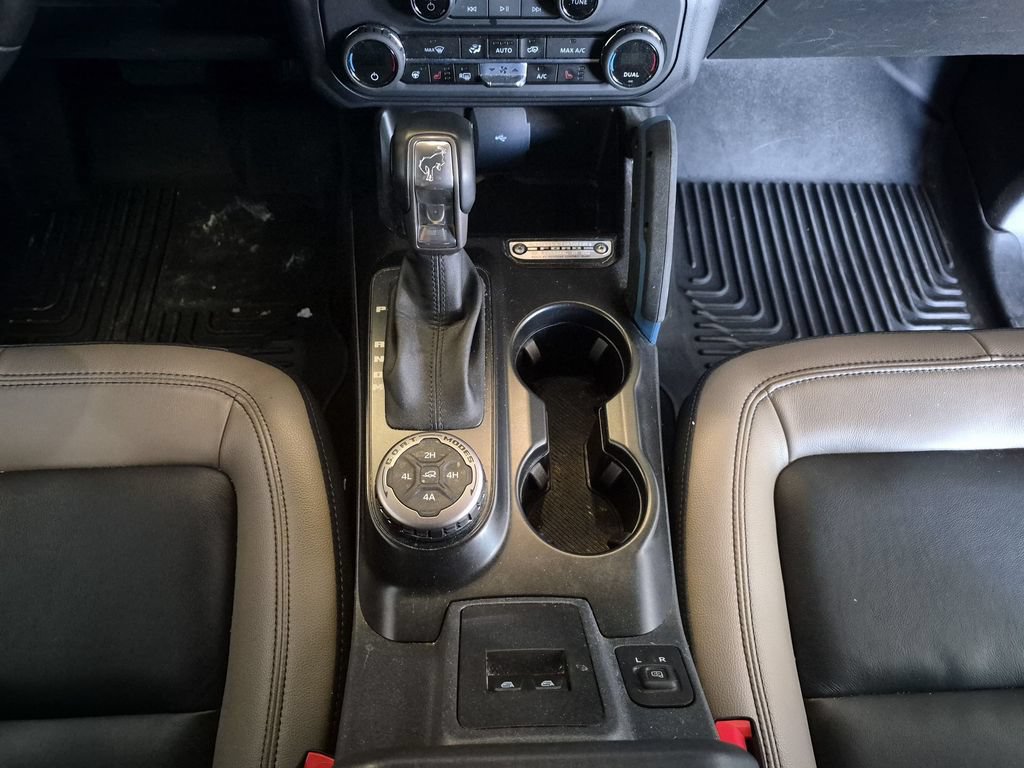 Used 2023 Ford Bronco Wildtrak AWD/4WD image 13