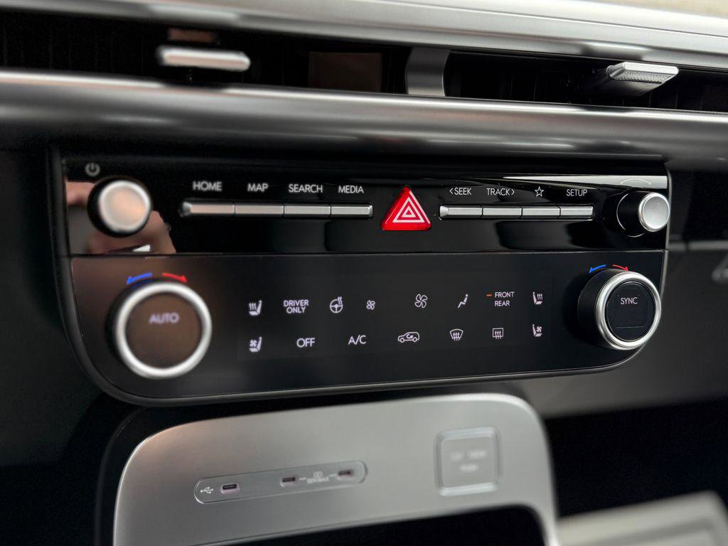 New 2026 Hyundai Ioniq 9 SEL image 24