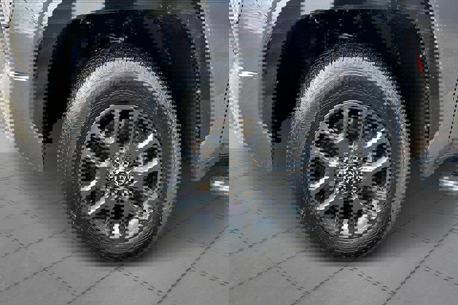 Used 2023 Toyota Tundra Platinum image 11