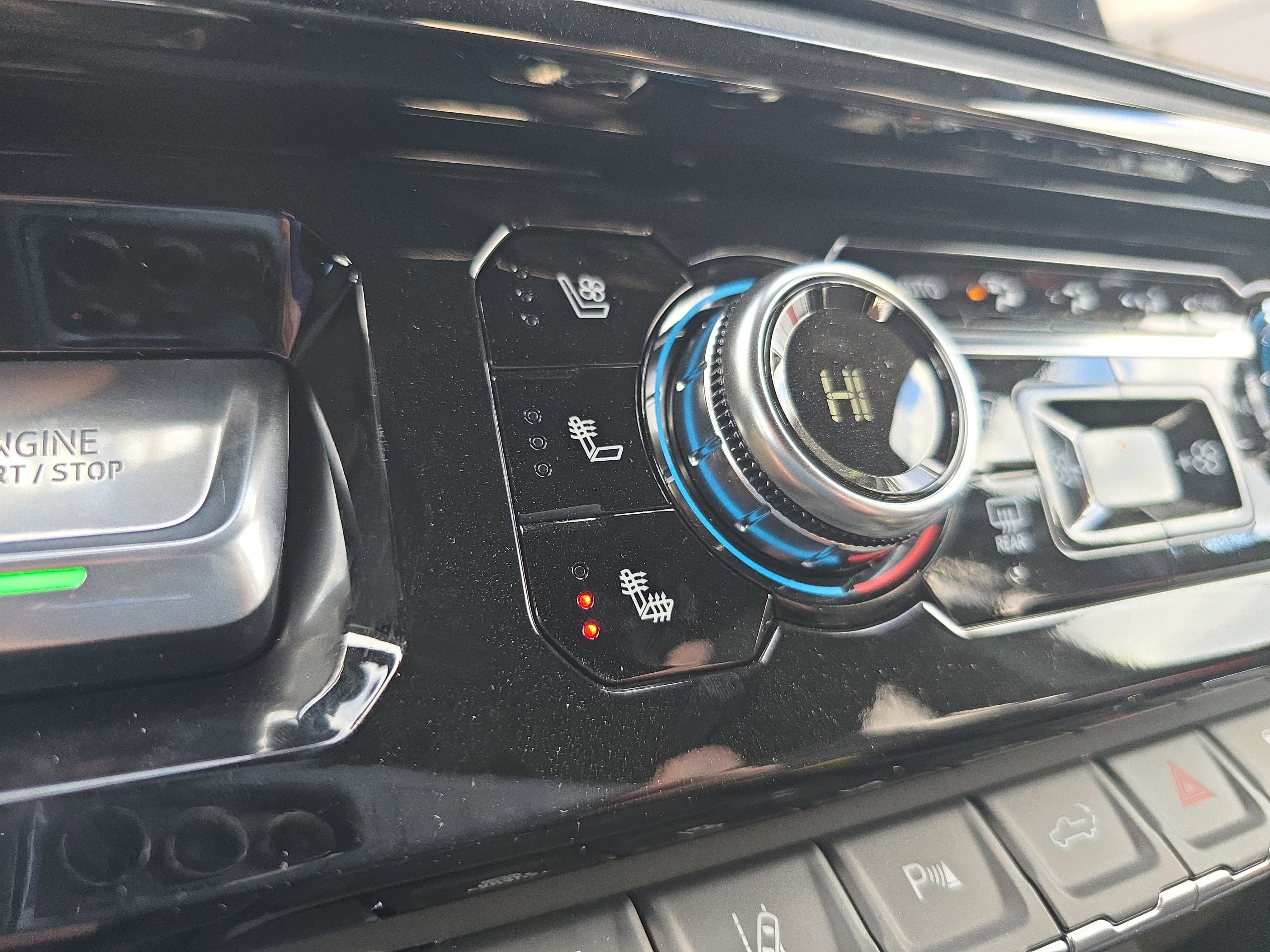 New 2026 GMC Sierra 2500 AT4 image 30