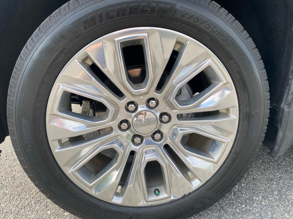 Used 2020 GMC Sierra 1500 Denali w/ Denali Ultimate Package AWD/4WD image 30