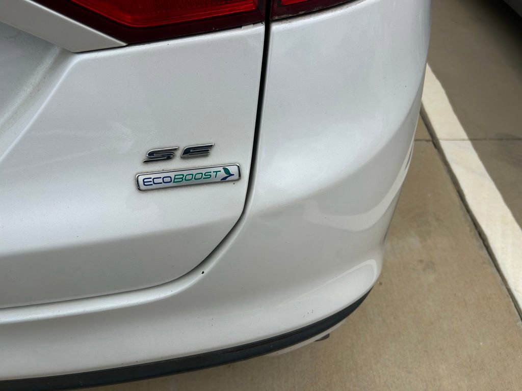 Used 2014 Ford Fusion SE FWD image 7