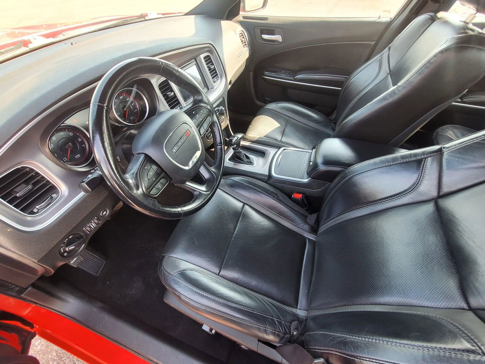 Used 2022 Dodge Charger SXT w/ Leather Interior Group image 19