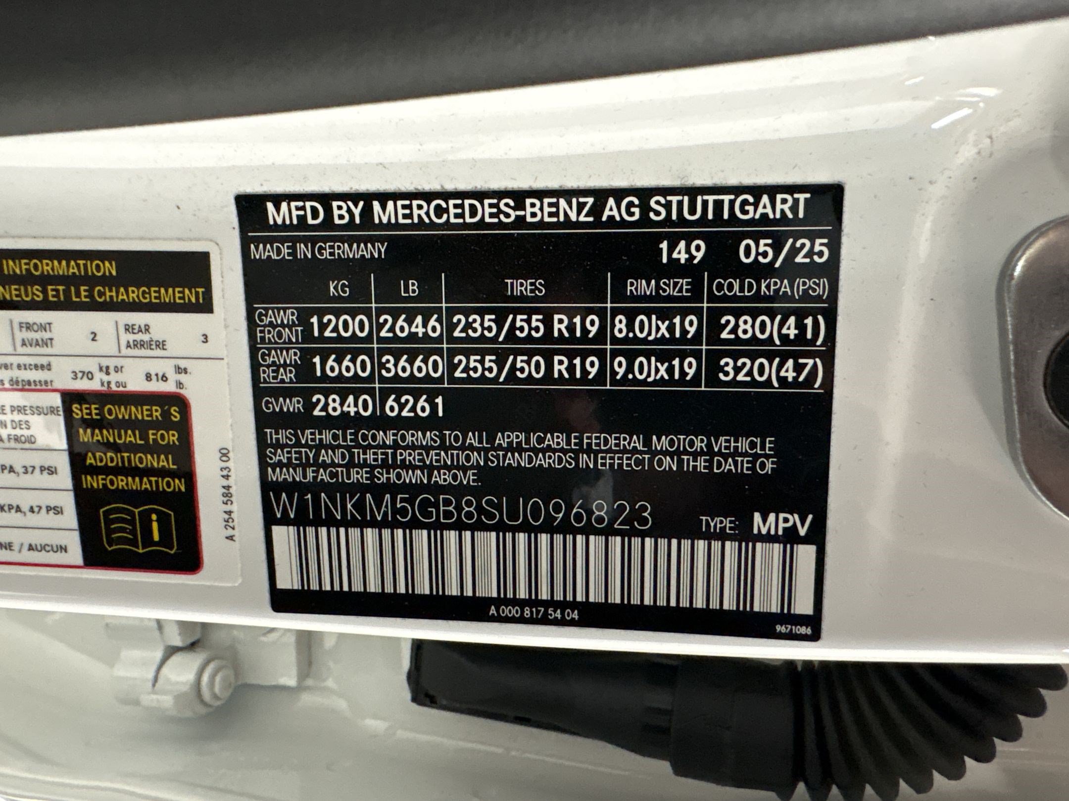 Certified 2025 Mercedes-Benz GLC 350e 4MATIC image 24
