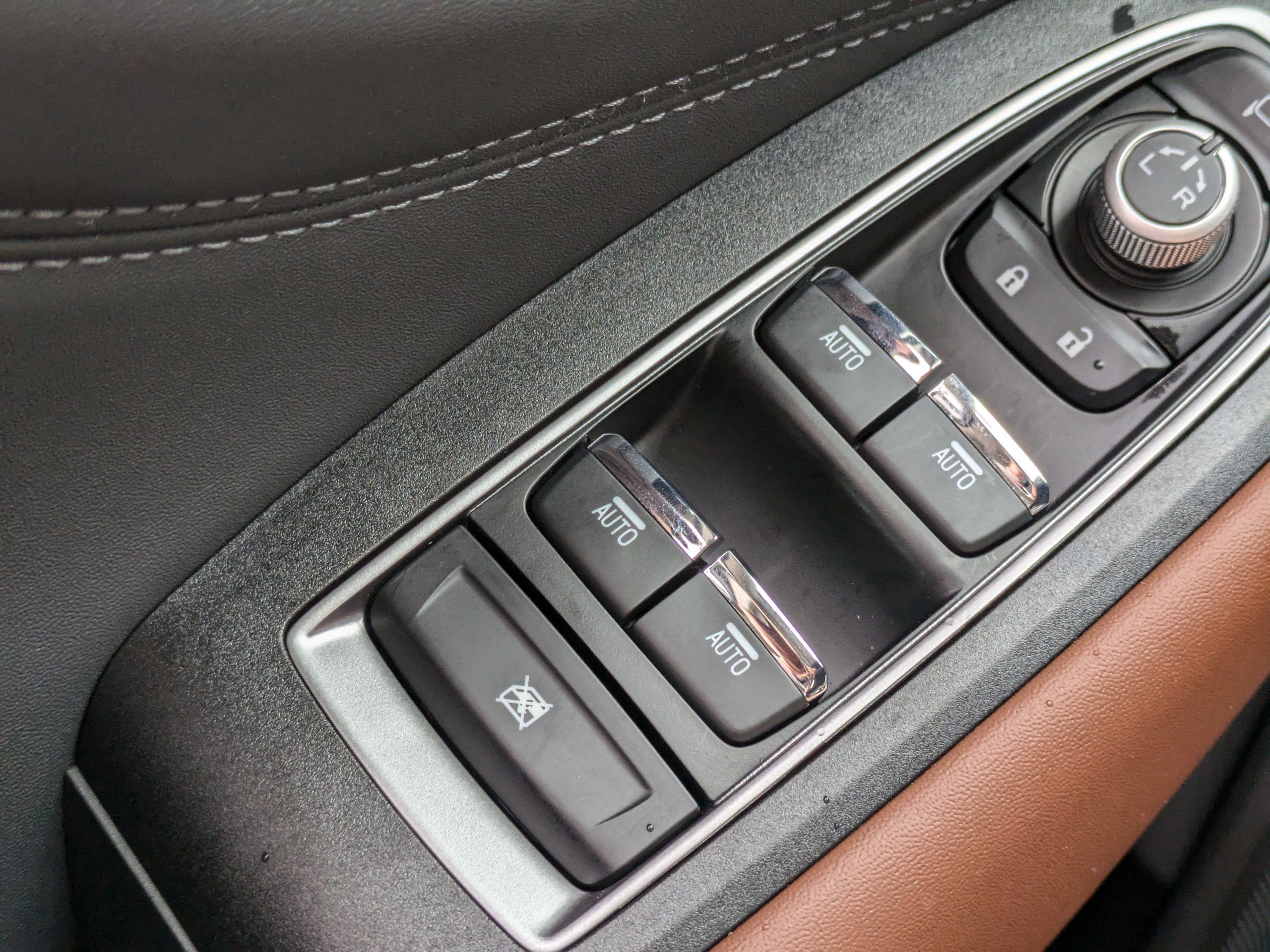 Certified 2025 Subaru Outback Touring image 24