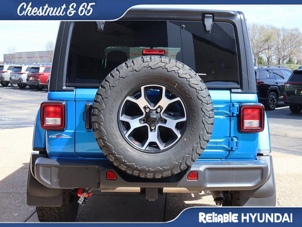 Used 2023 Jeep Wrangler Unlimited Rubicon w/ Cold Weather Group image 5