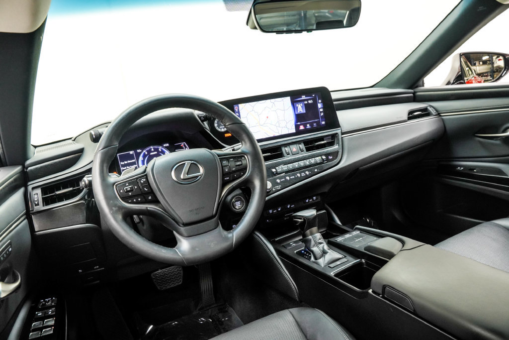 Used 2022 Lexus ES 350 w/ Premium Package FWD image 5