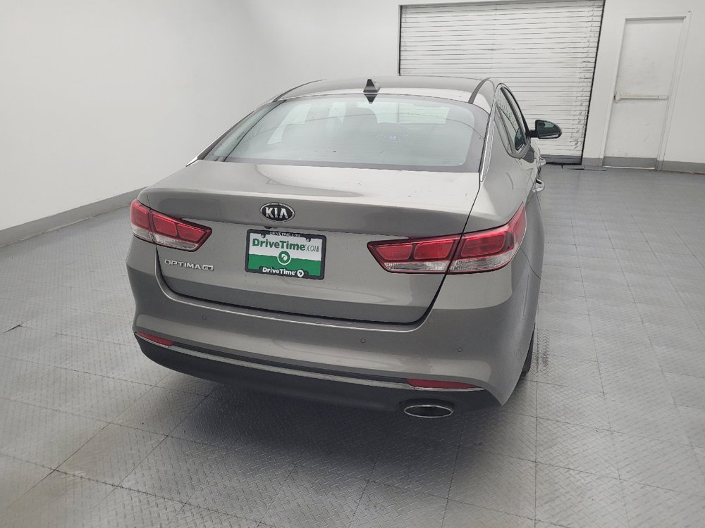 Used 2018 Kia Optima LX w/ Convenience Package FWD image 7