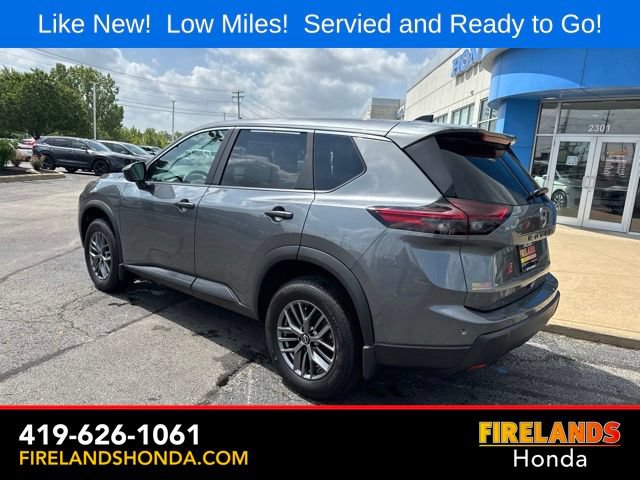 Used 2025 Nissan Rogue S FWD image 3