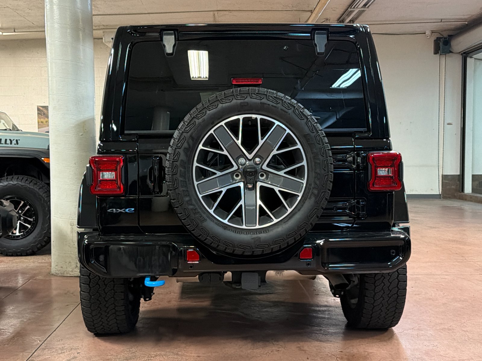 Used 2024 Jeep Wrangler High Altitude AWD/4WD image 4