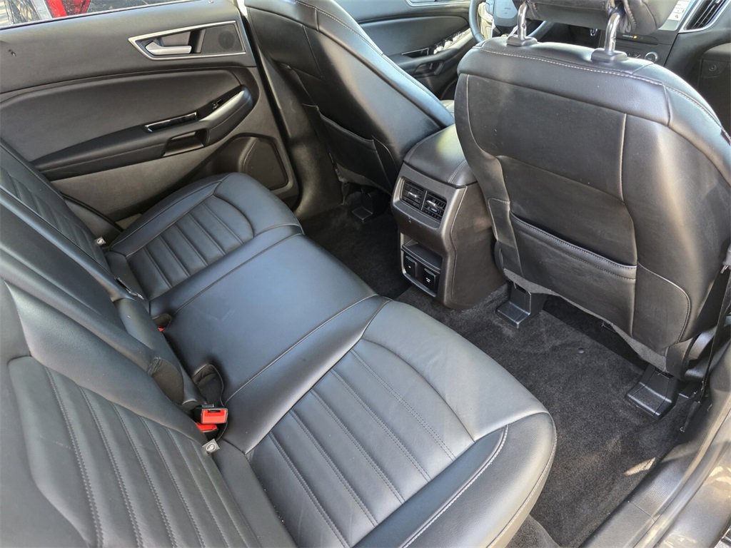 Used 2018 Ford Edge SEL w/ Equipment Group 201A image 29
