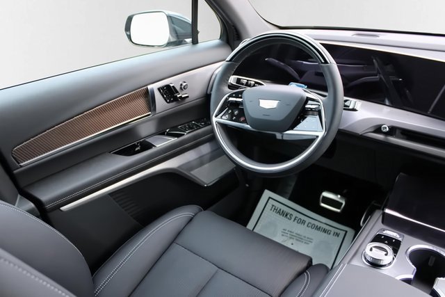 New 2026 Cadillac Vistiq Luxury image 33