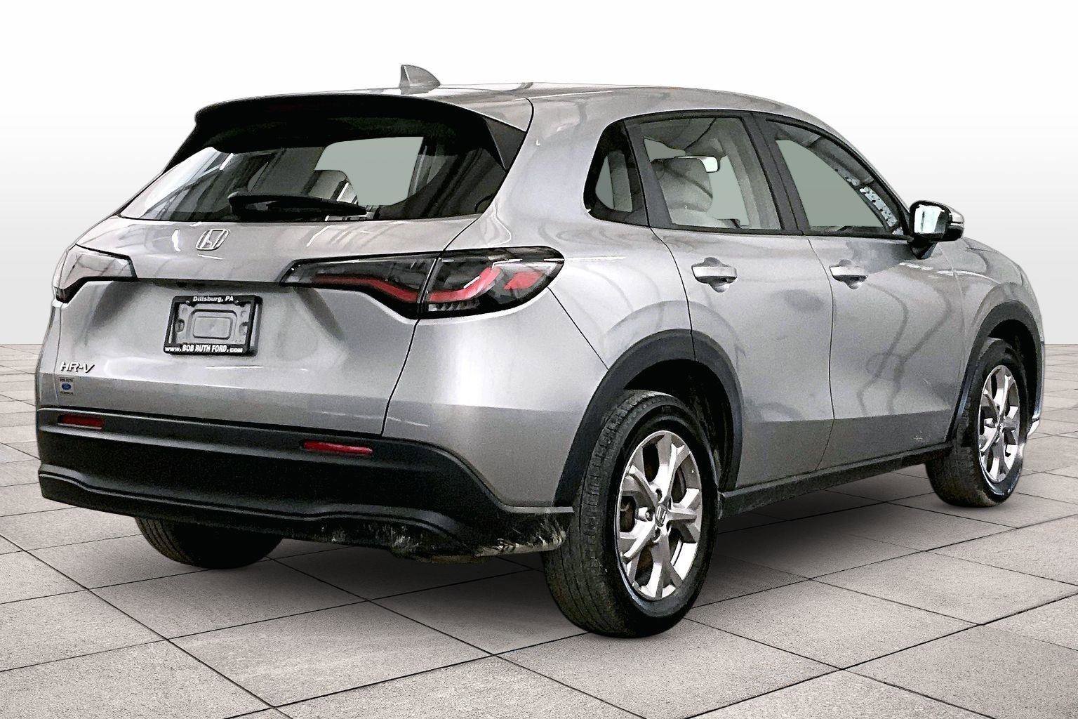 Used 2024 Honda HR-V LX image 11