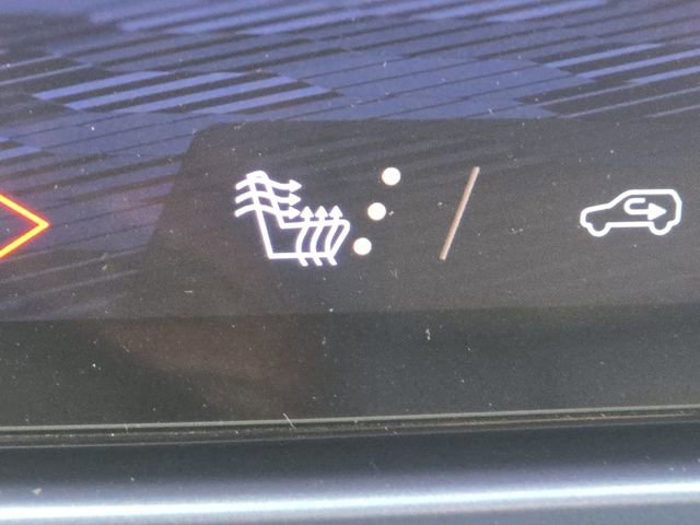 New 2026 Chevrolet Equinox EV LT image 4