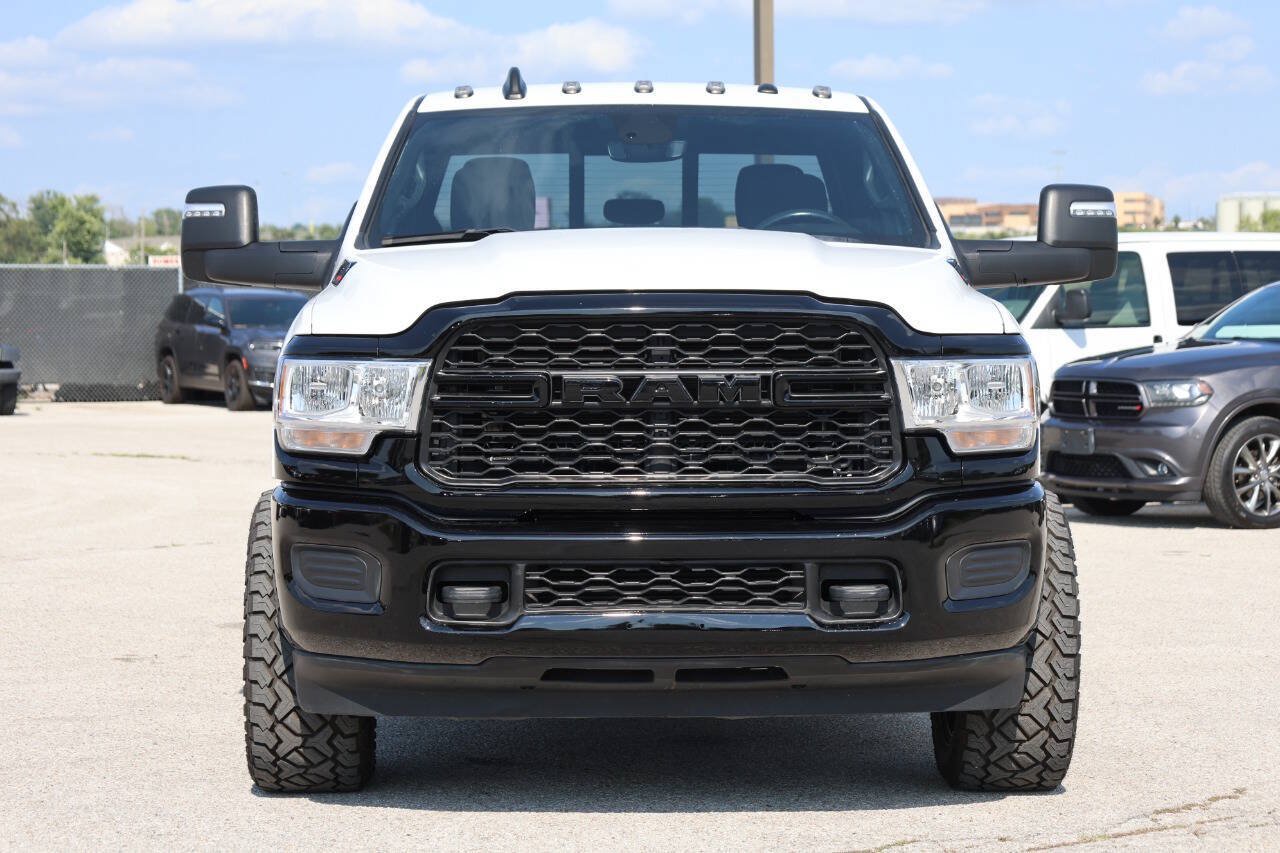 Used 2023 RAM 2500 Tradesman AWD/4WD image 2