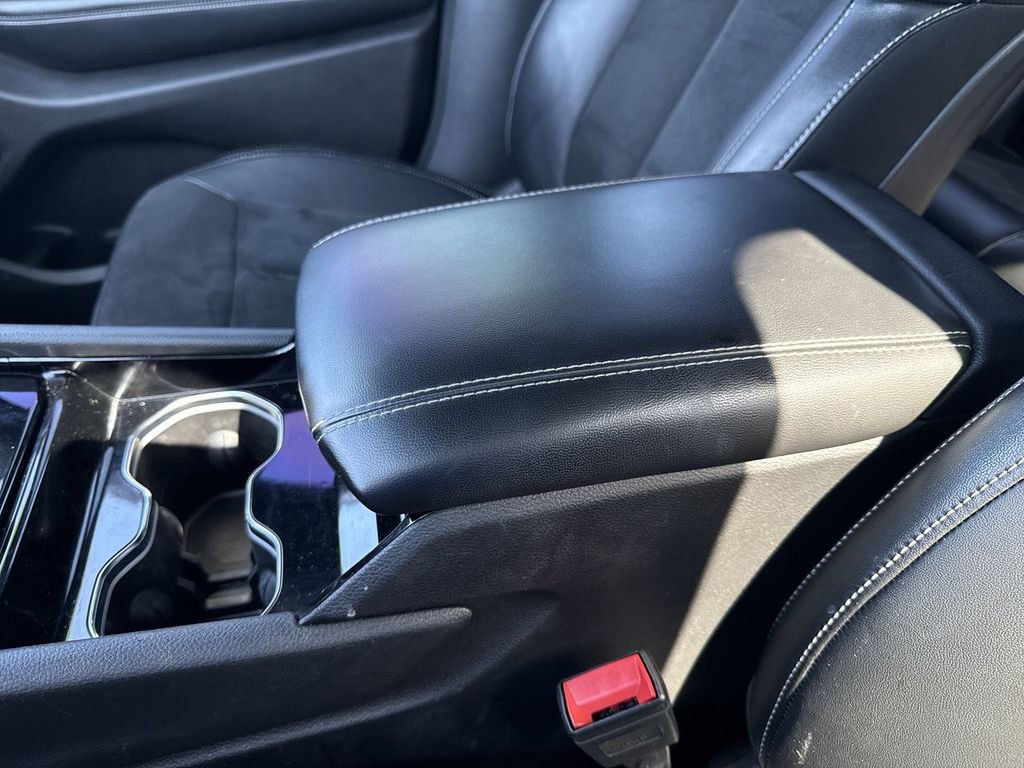 Used 2023 Jeep Grand Cherokee Altitude image 26