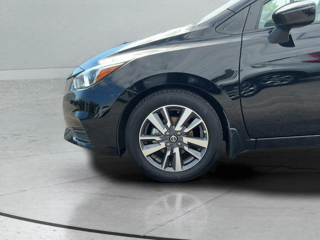 Used 2020 Nissan Versa SV FWD image 25