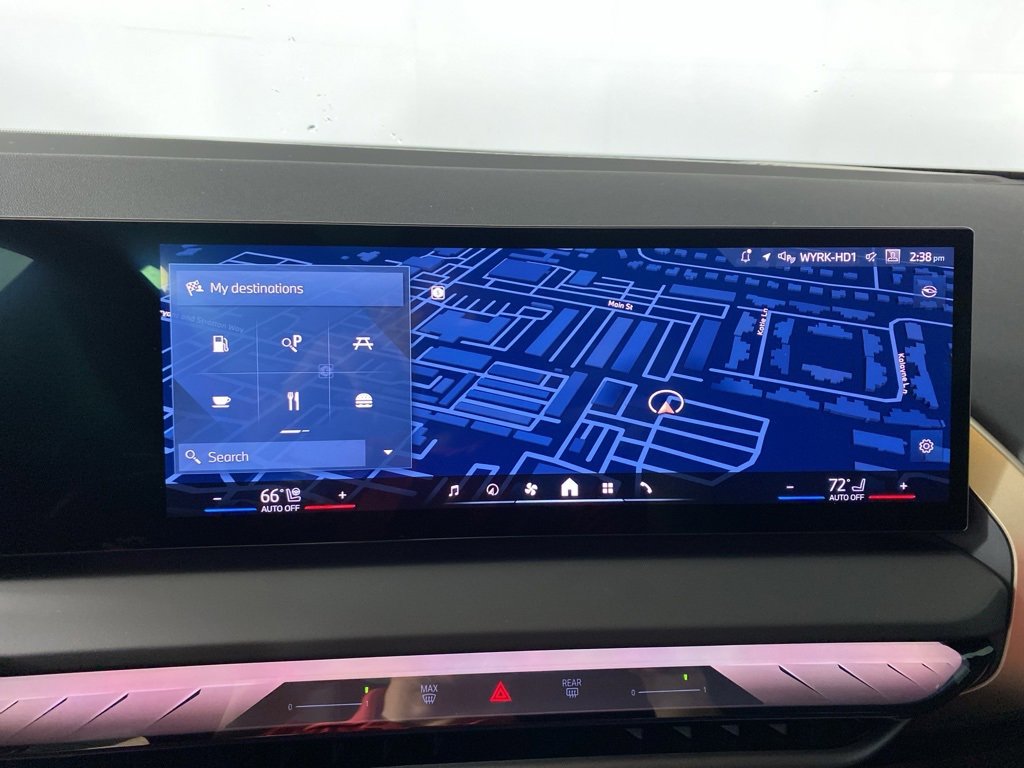 Used 2025 BMW X3 xDrive30i w/ Premium Package image 12