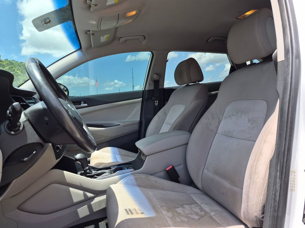 Used 2016 Hyundai Tucson Sport FWD image 15