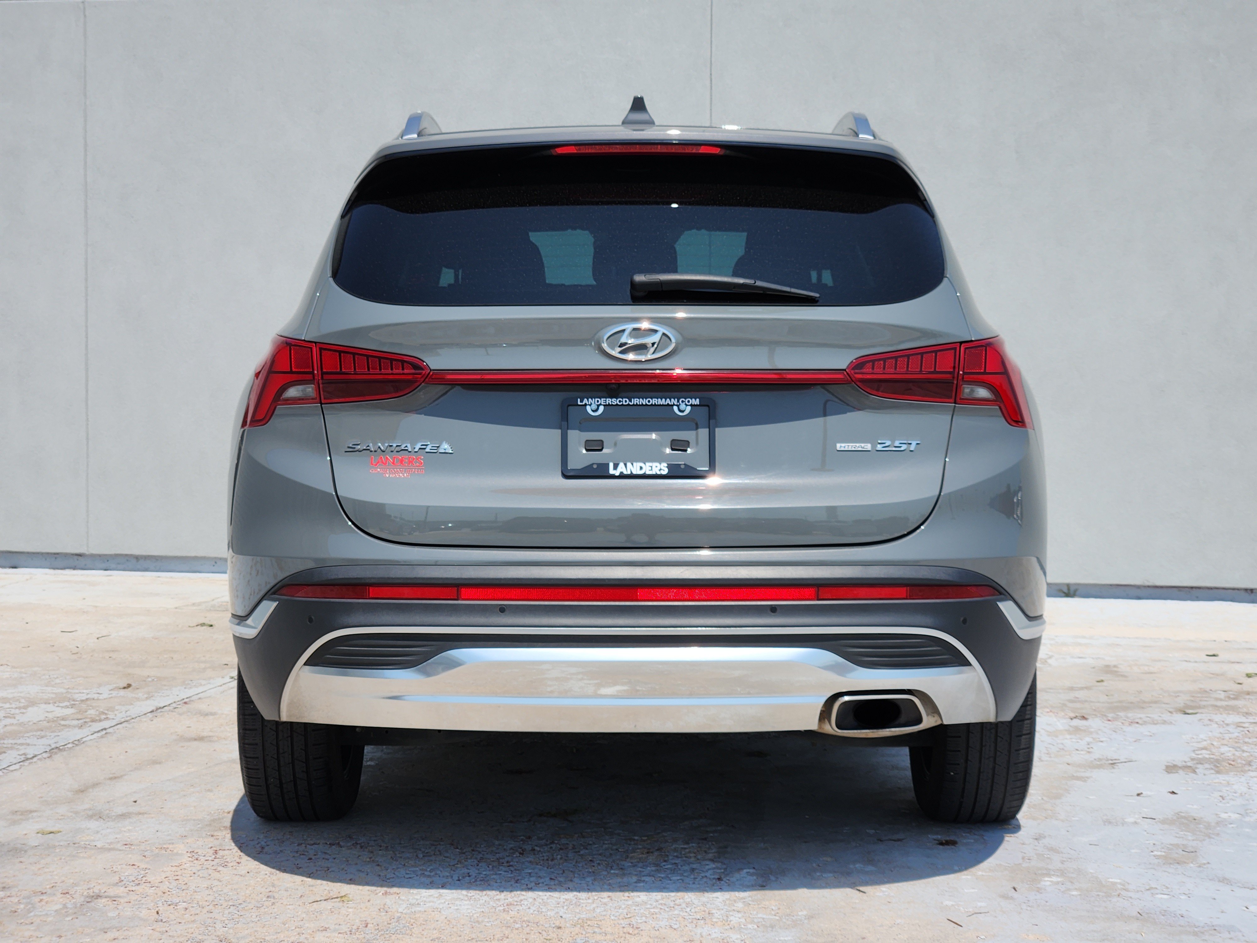 Used 2021 Hyundai Santa Fe Limited AWD/4WD image 7