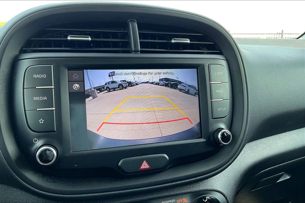 Used 2022 Kia Soul LX w/ Technology Package image 19