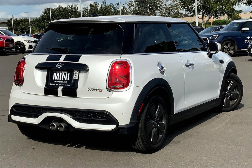 Certified 2024 MINI Cooper S FWD image 13
