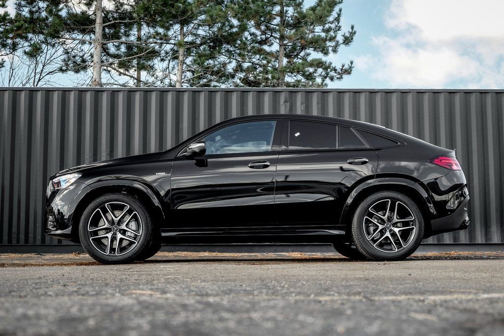 New 2026 Mercedes-Benz GLE 53 AMG 4MATIC Coupe image 3