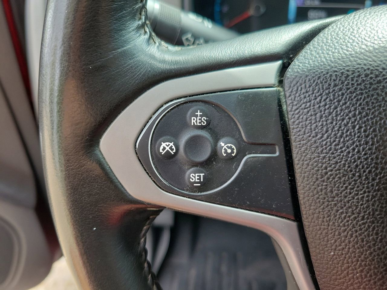Used 2016 Chevrolet Colorado LT w/ LT Convenience Package image 15