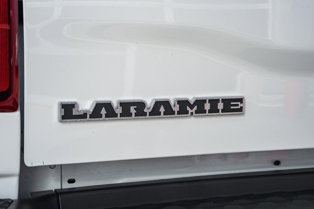 Used 2025 RAM 2500 Laramie image 11