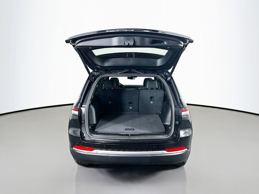 New 2026 Jeep Grand Cherokee Limited image 16