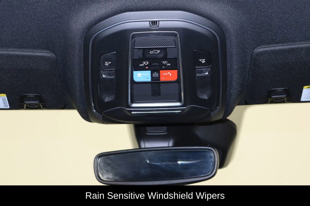 Used 2021 Jeep Grand Cherokee L Laredo AWD/4WD image 27