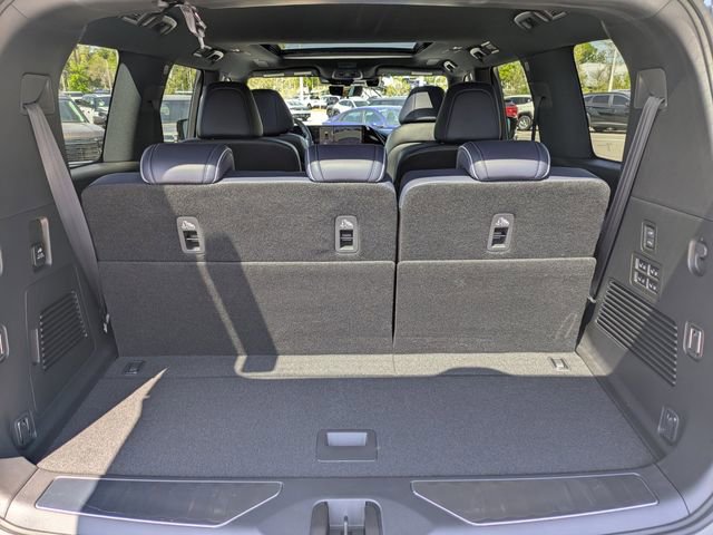 New 2026 INFINITI QX80 4WD w/ Sport Exterior Package image 12