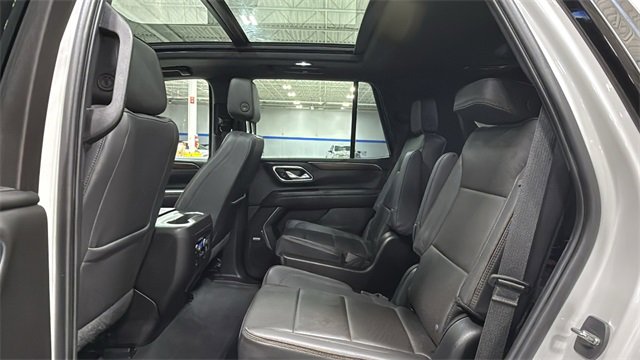 Used 2023 Chevrolet Tahoe High Country image 15