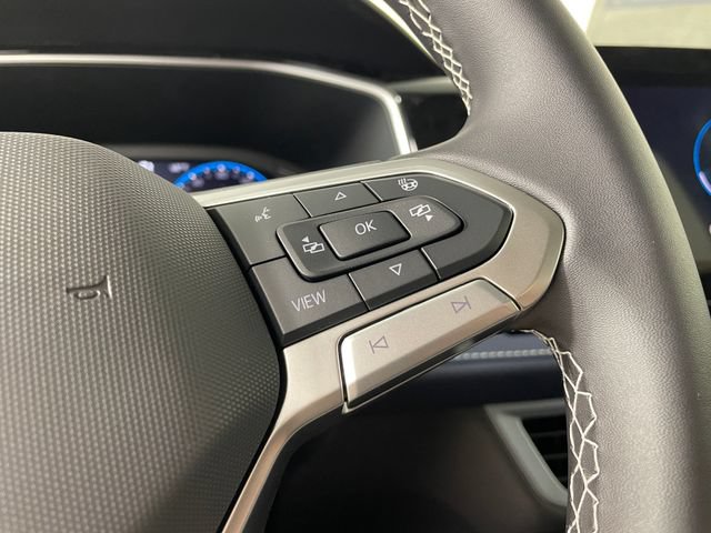 New 2026 Volkswagen Taos SEL AWD/4WD image 8