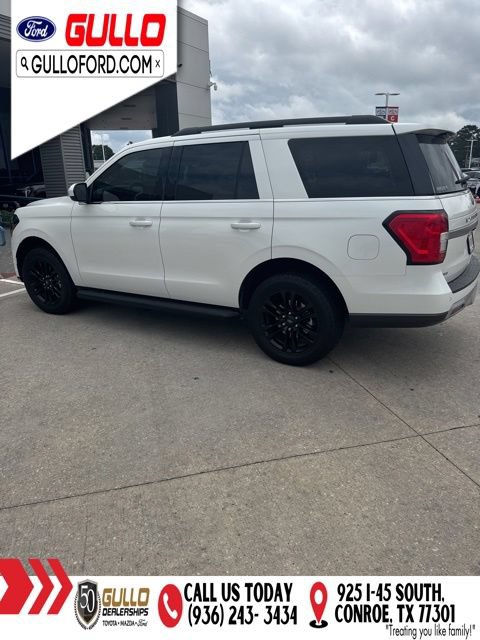 Used 2024 Ford Expedition XLT RWD image 3