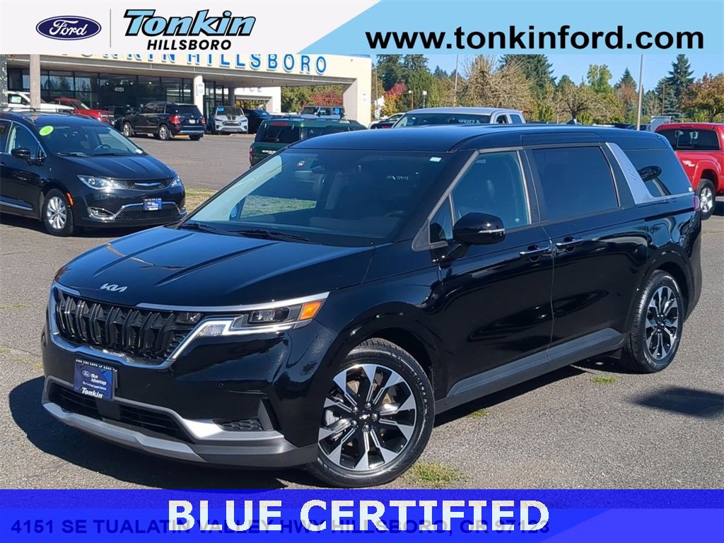 Used 2024 Kia Carnival EX image 1