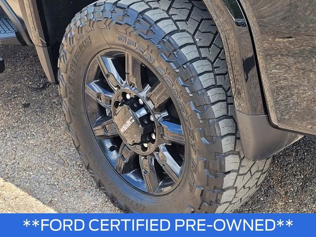 Used 2024 GMC Sierra 2500 AT4 AWD/4WD image 7