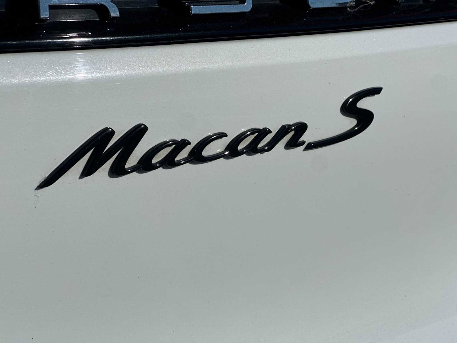 Certified 2022 Porsche Macan S image 29