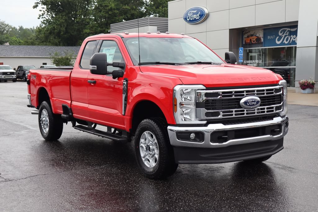 New 2026 Ford F350 XLT w/ 360-Degree Camera Package AWD/4WD image 2