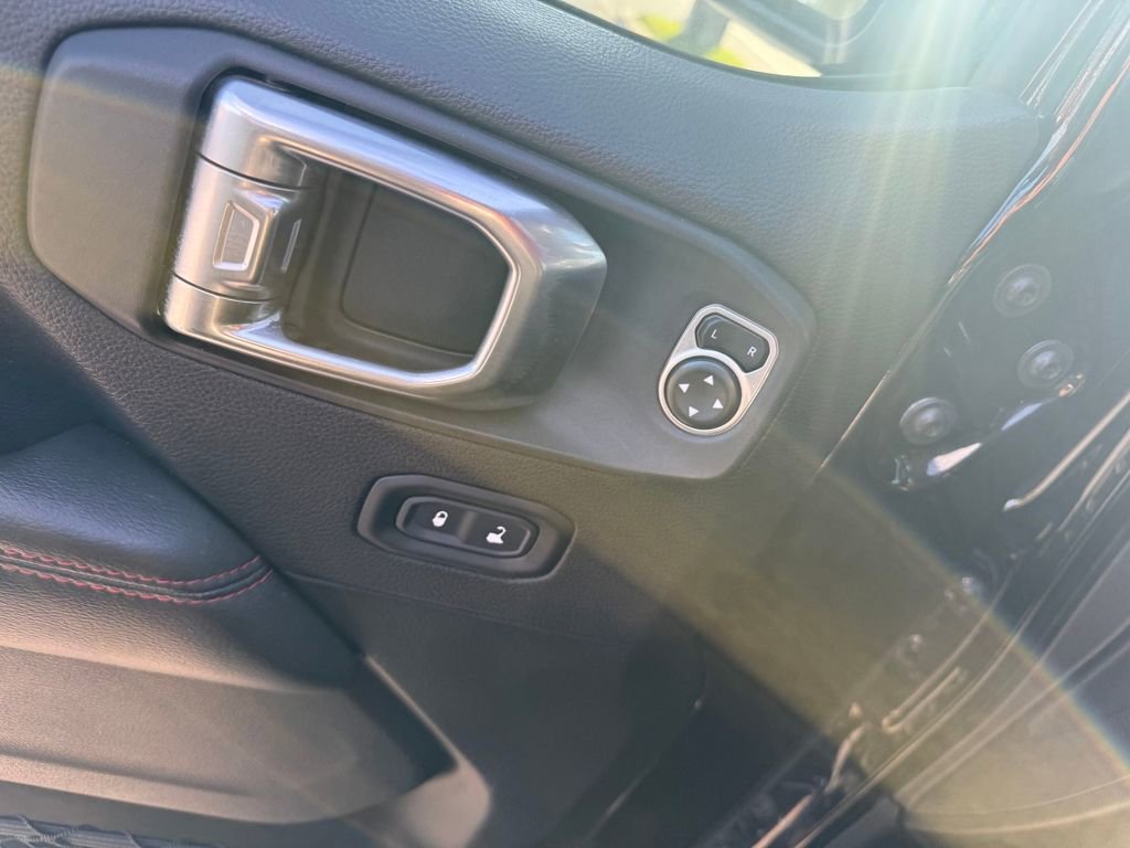 Used 2020 Jeep Gladiator Rubicon image 18