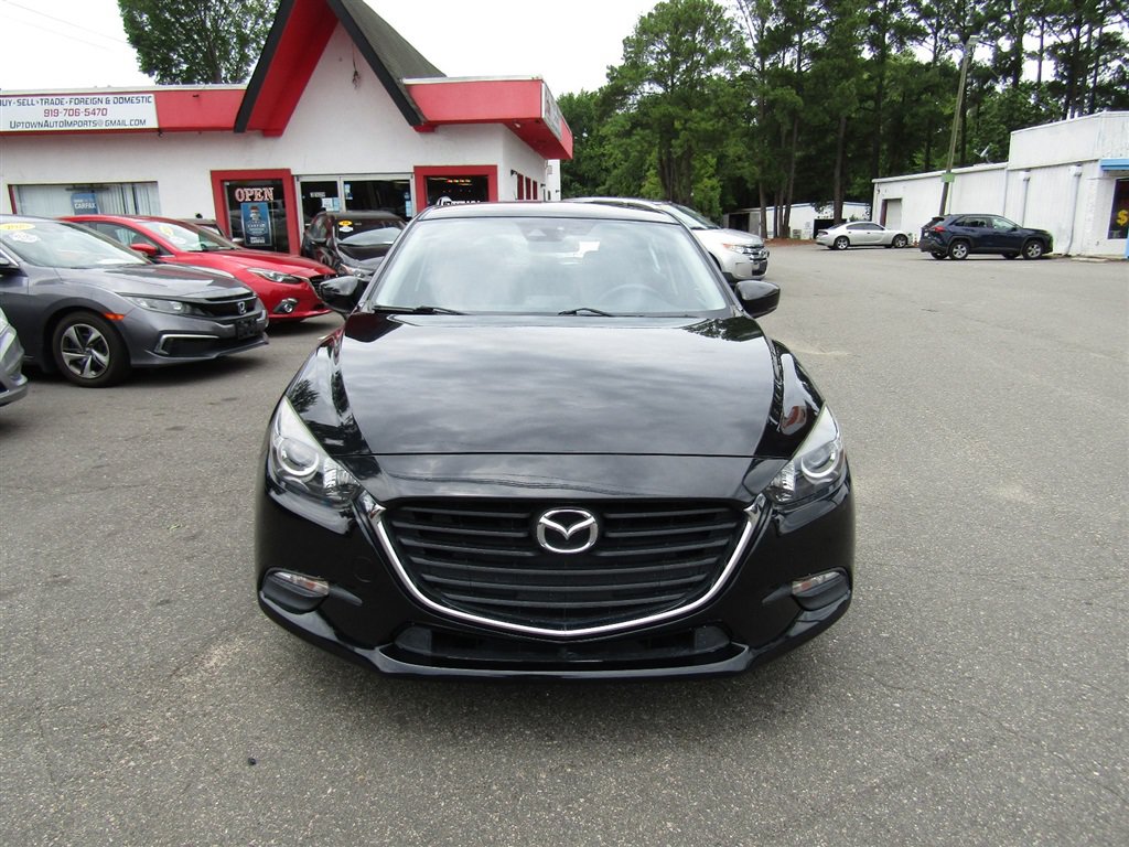 Used 2018 MAZDA MAZDA3 Touring FWD image 2