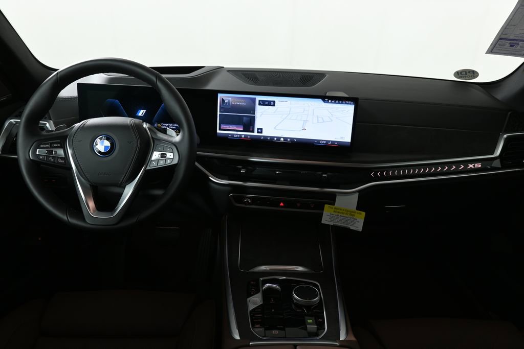 New 2026 BMW X5 xDrive50e AWD/4WD image 18