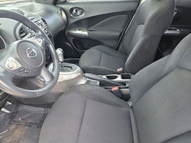 Used 2013 Nissan Juke S FWD image 14
