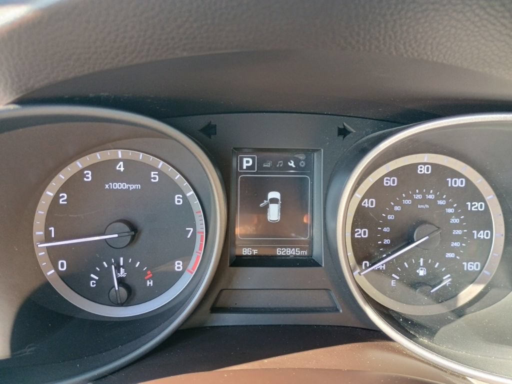 Used 2017 Hyundai Santa Fe Sport FWD image 27