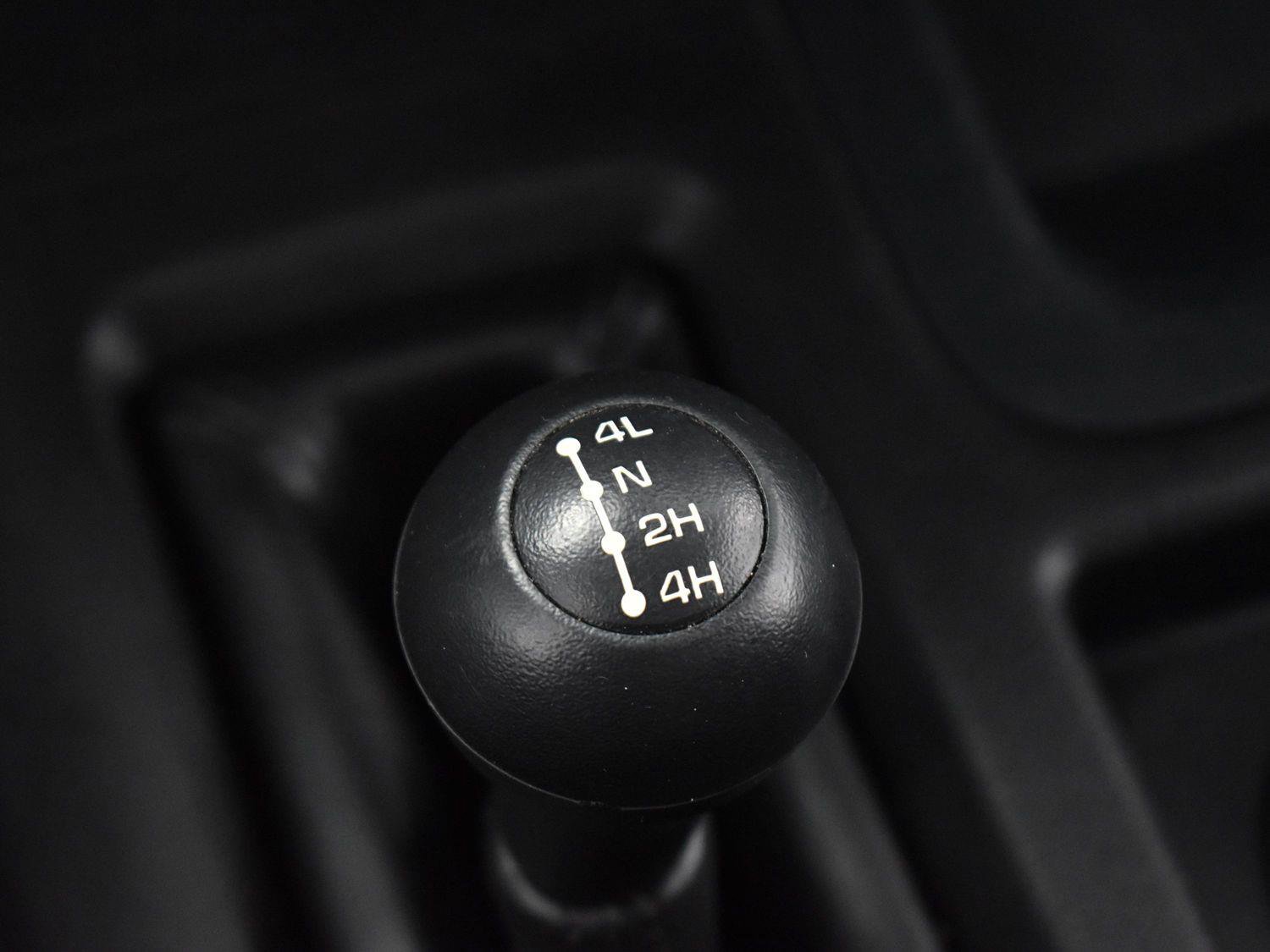 Used 2018 RAM 2500 Power Wagon w/ Leather & Luxury Group image 23