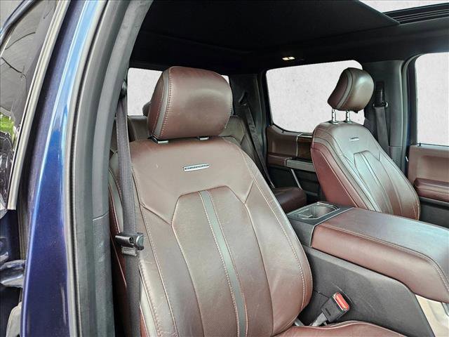 Used 2016 Ford F150 Platinum w/ Equipment Group 701A Luxury RWD image 18