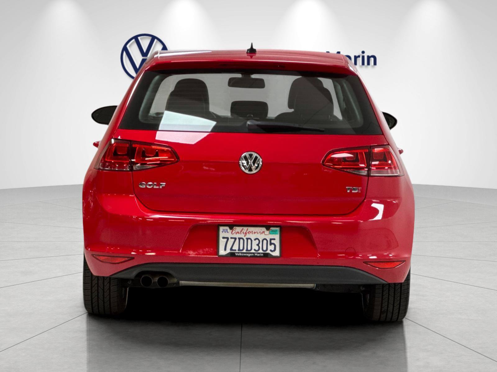 Used 2017 Volkswagen Golf S FWD image 4