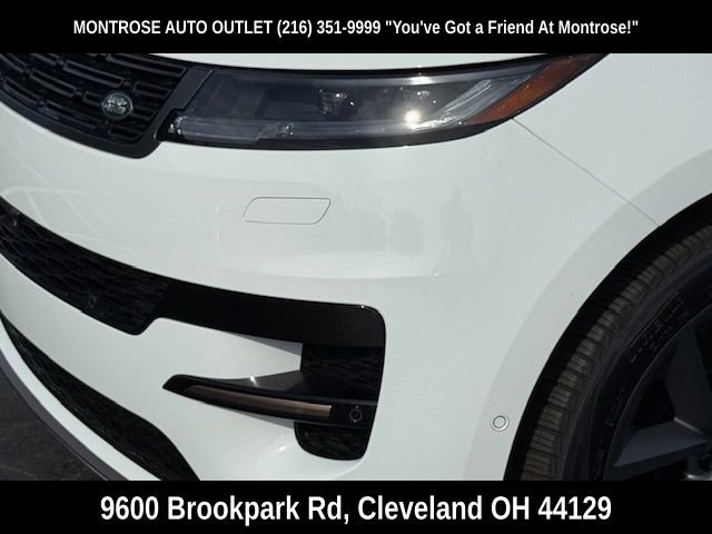 New 2025 Land Rover Range Rover Sport Dynamic SE image 9
