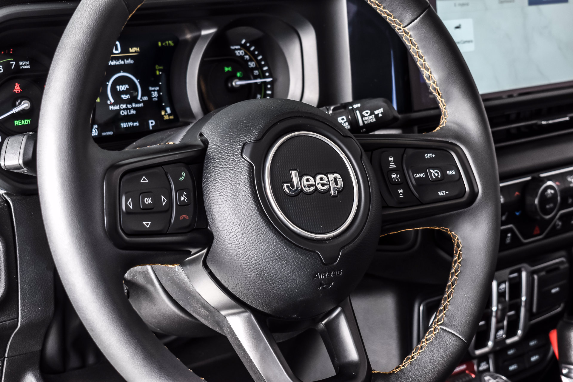 Used 2024 Jeep Wrangler Unlimited AWD/4WD image 14