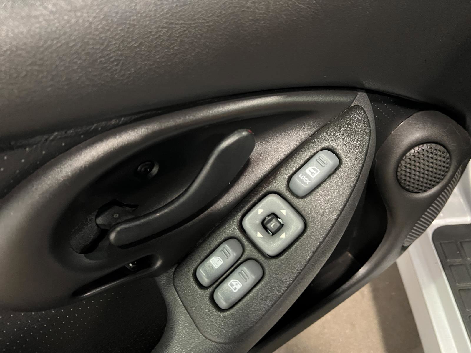 Used 2000 Pontiac Firebird Trans Am image 23